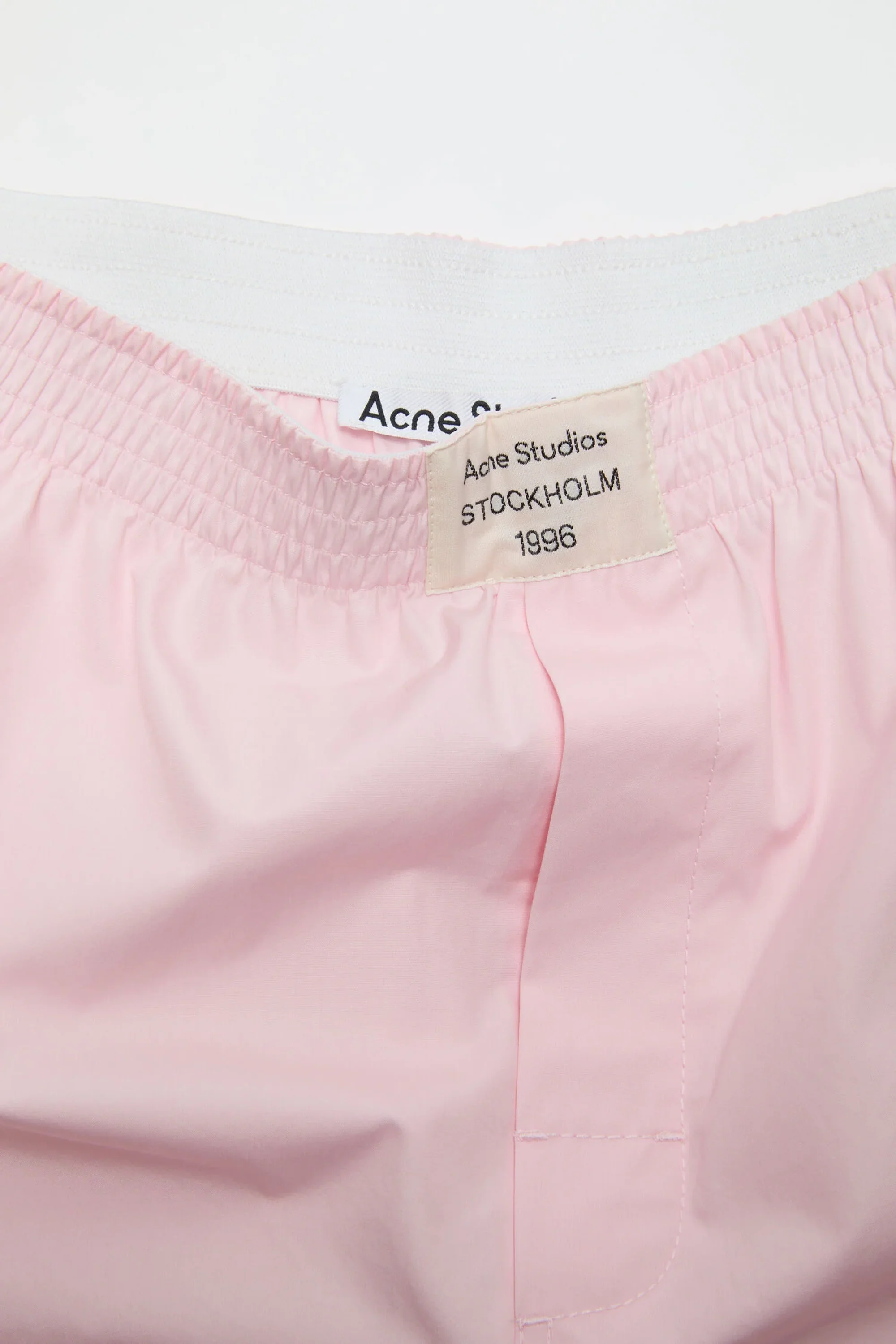Casual Shorts Baby Pink - Image 3