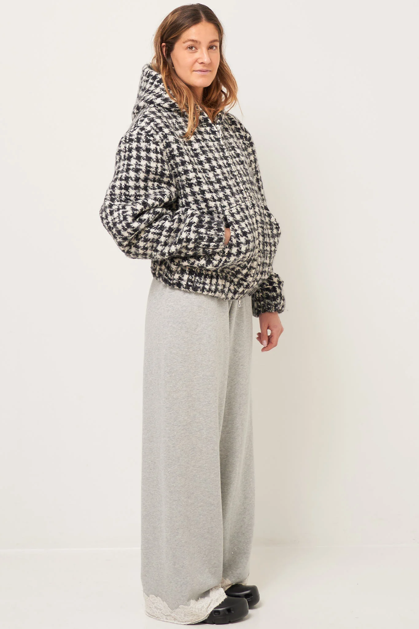 Bouclé Hooded Zip-Up Jacket Houndstooth Black/White - Image 4