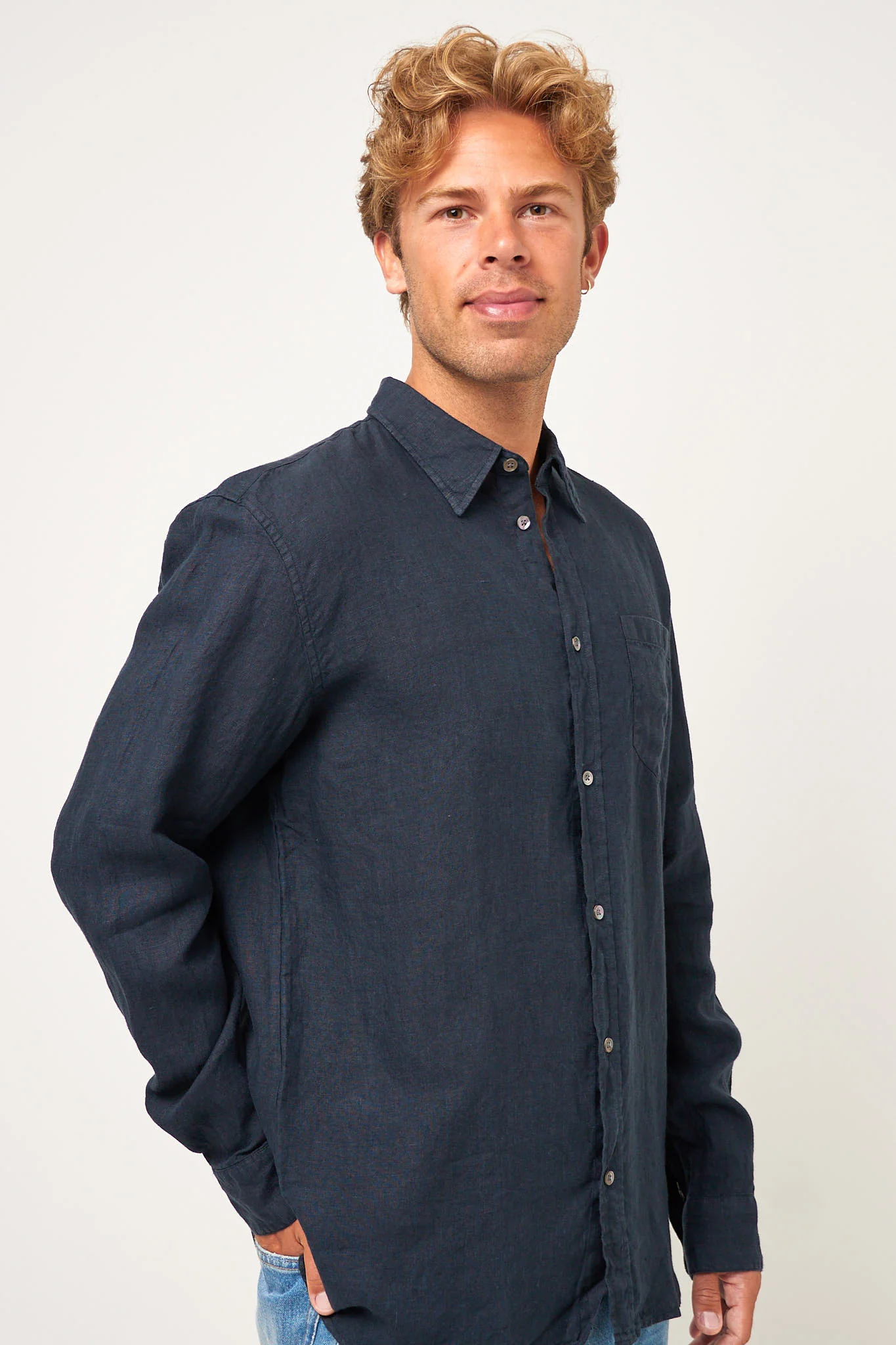 Brook Shirt Linen Navy - Image 3