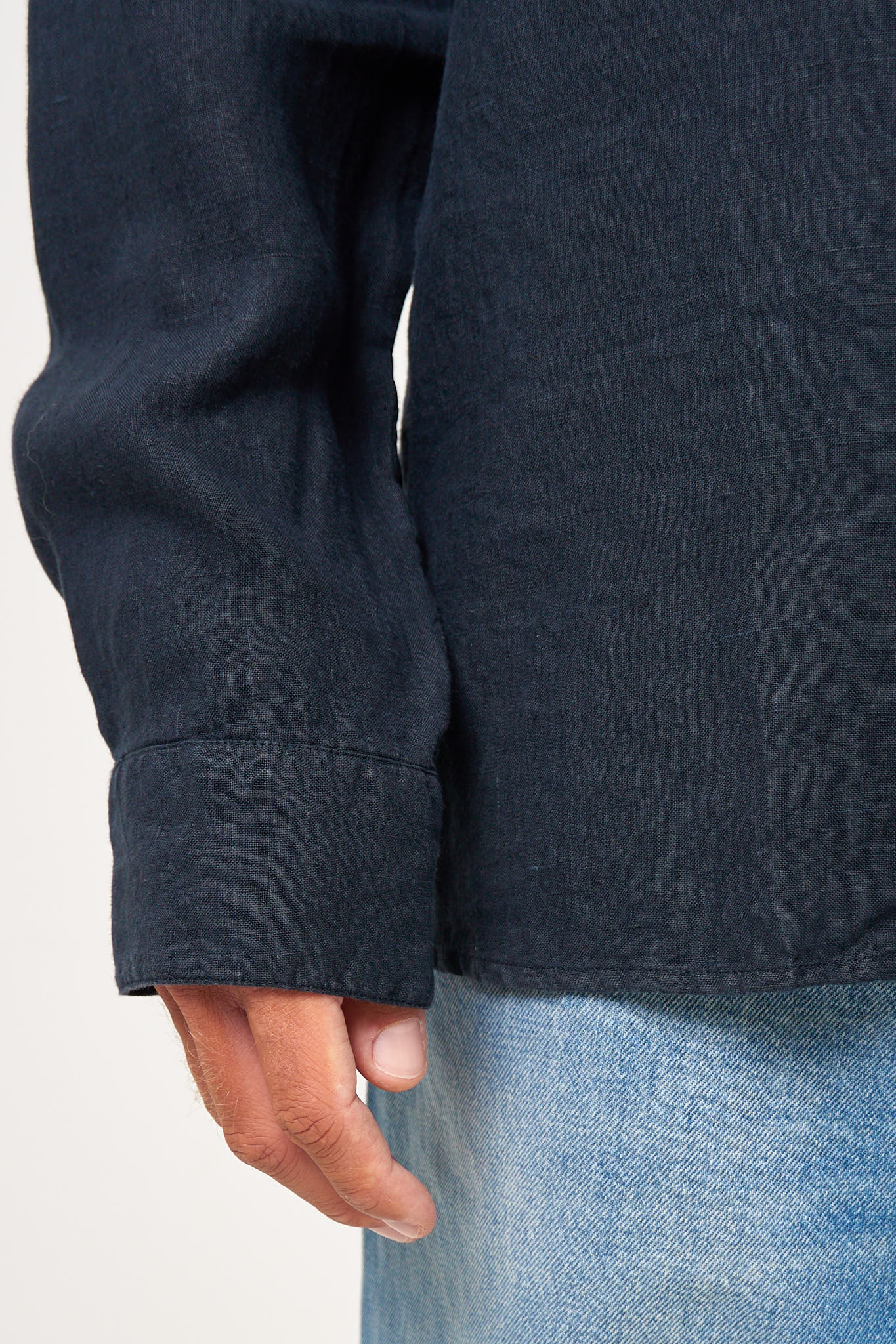 Brook Shirt Linen Navy - Image 7