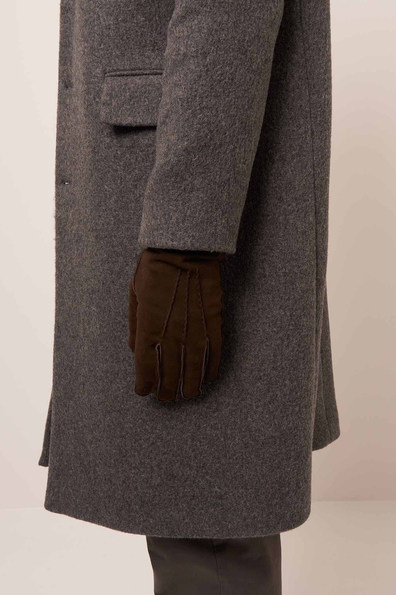 Carl Gloves Brown - Image 4