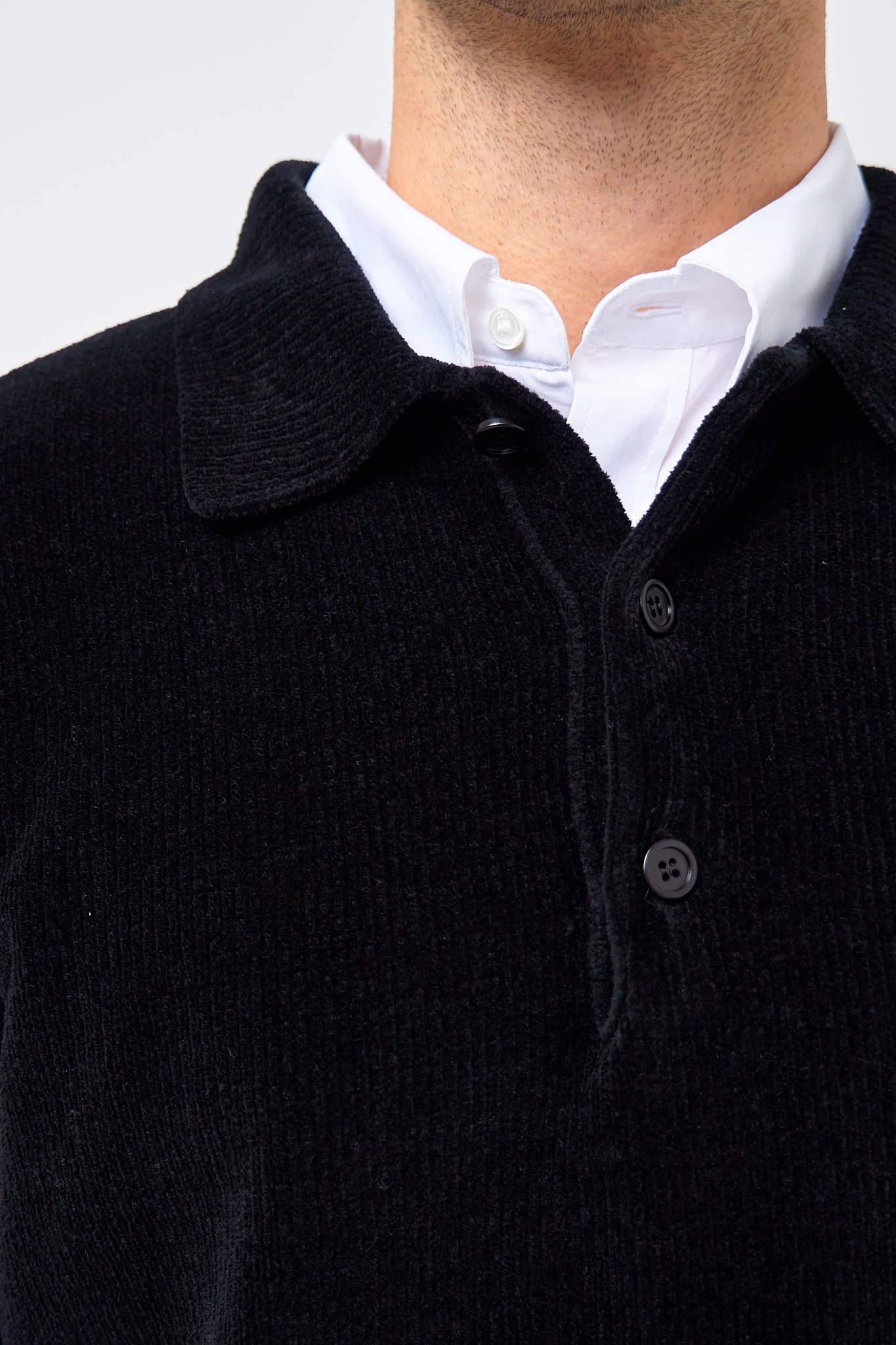 Chenile Polo Black - Image 5
