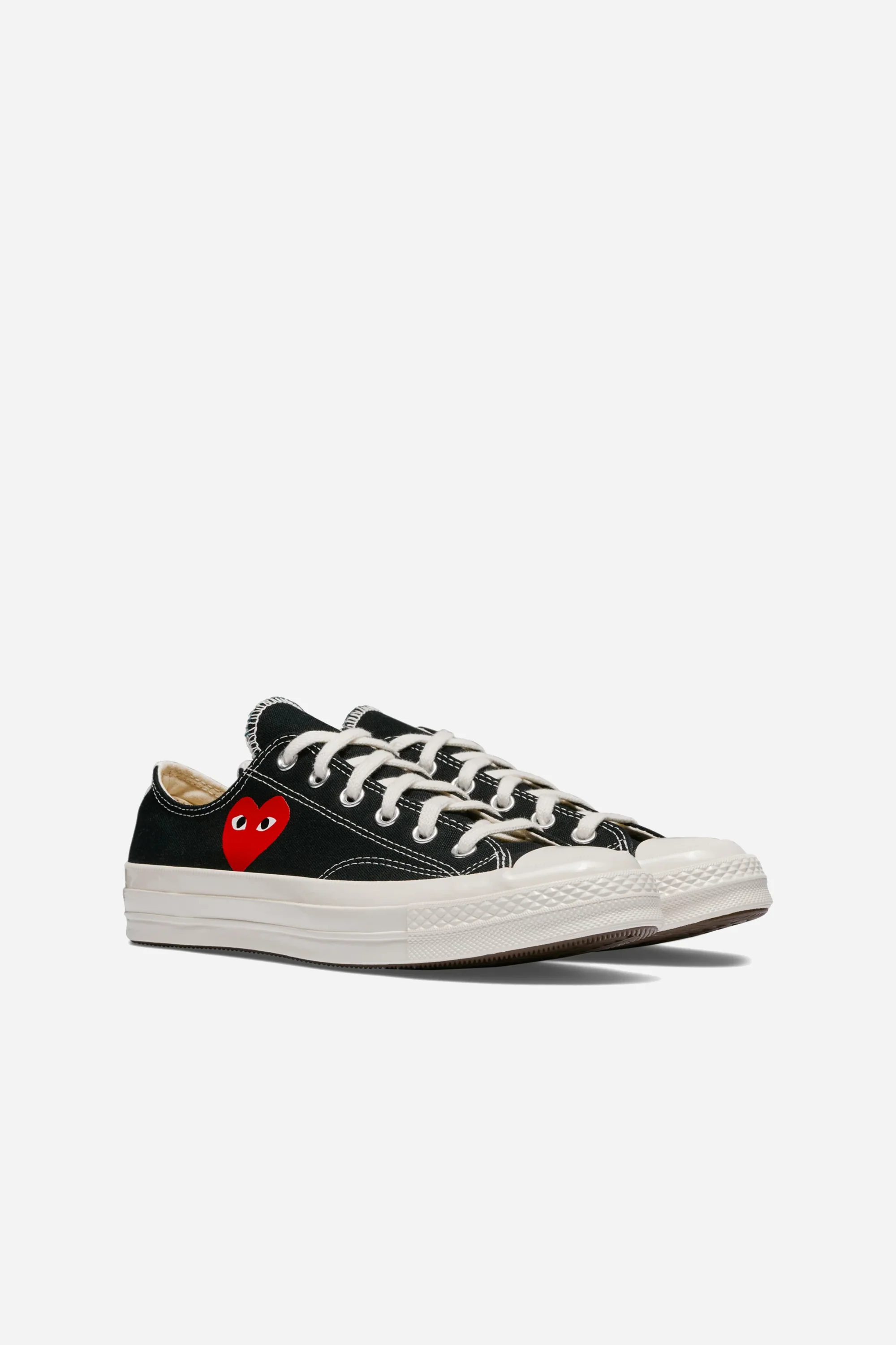 Converse Small Red Heart Low Black - Image 2