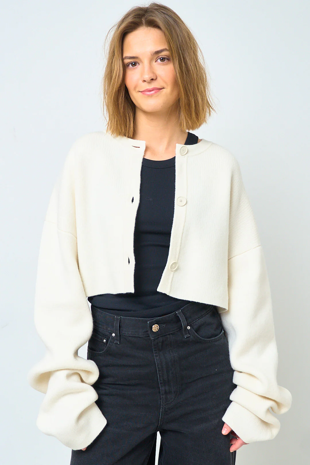 Cropped Oversized Cardigan Milk - Image 4