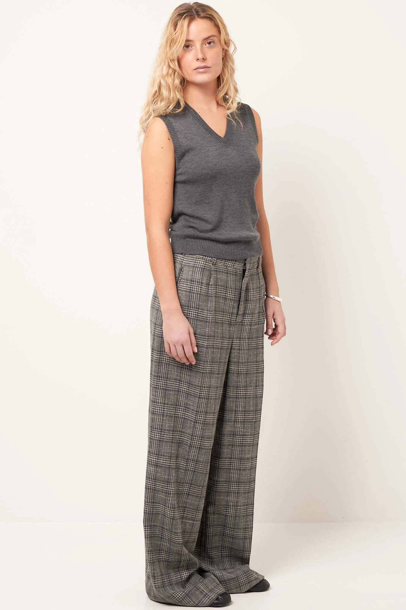 Ester Silk Vest Anthracite Grey - Image 2