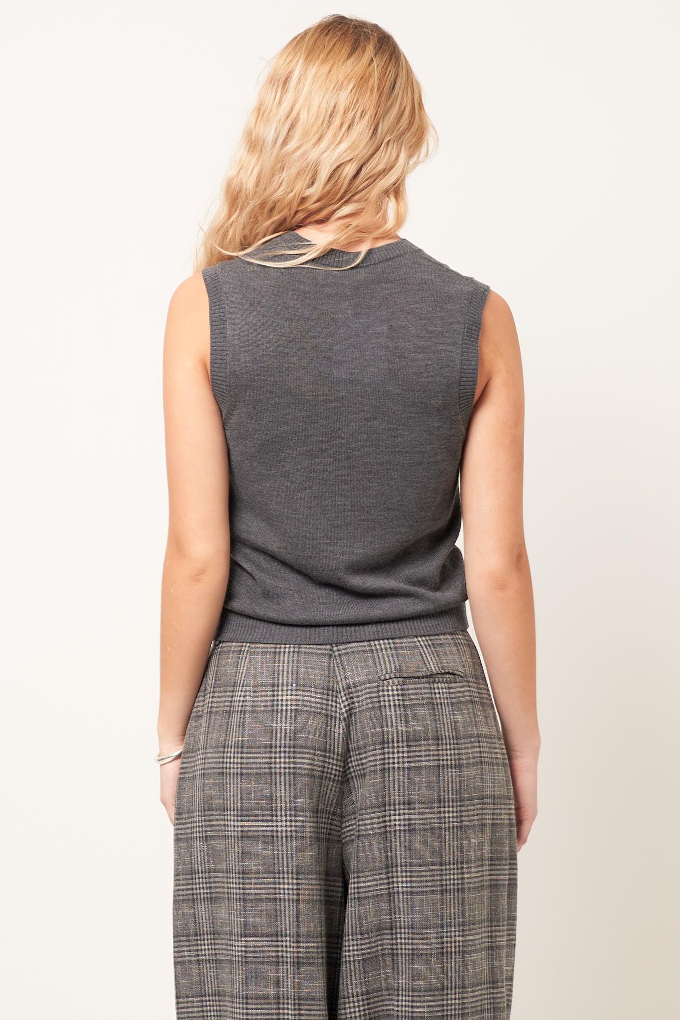 Ester Silk Vest Anthracite Grey - Image 3