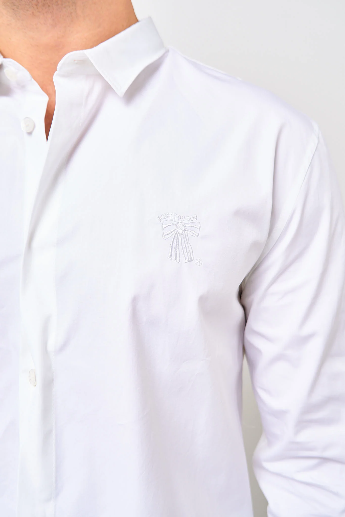 Fitted Button-Up Shirt White - Image 2