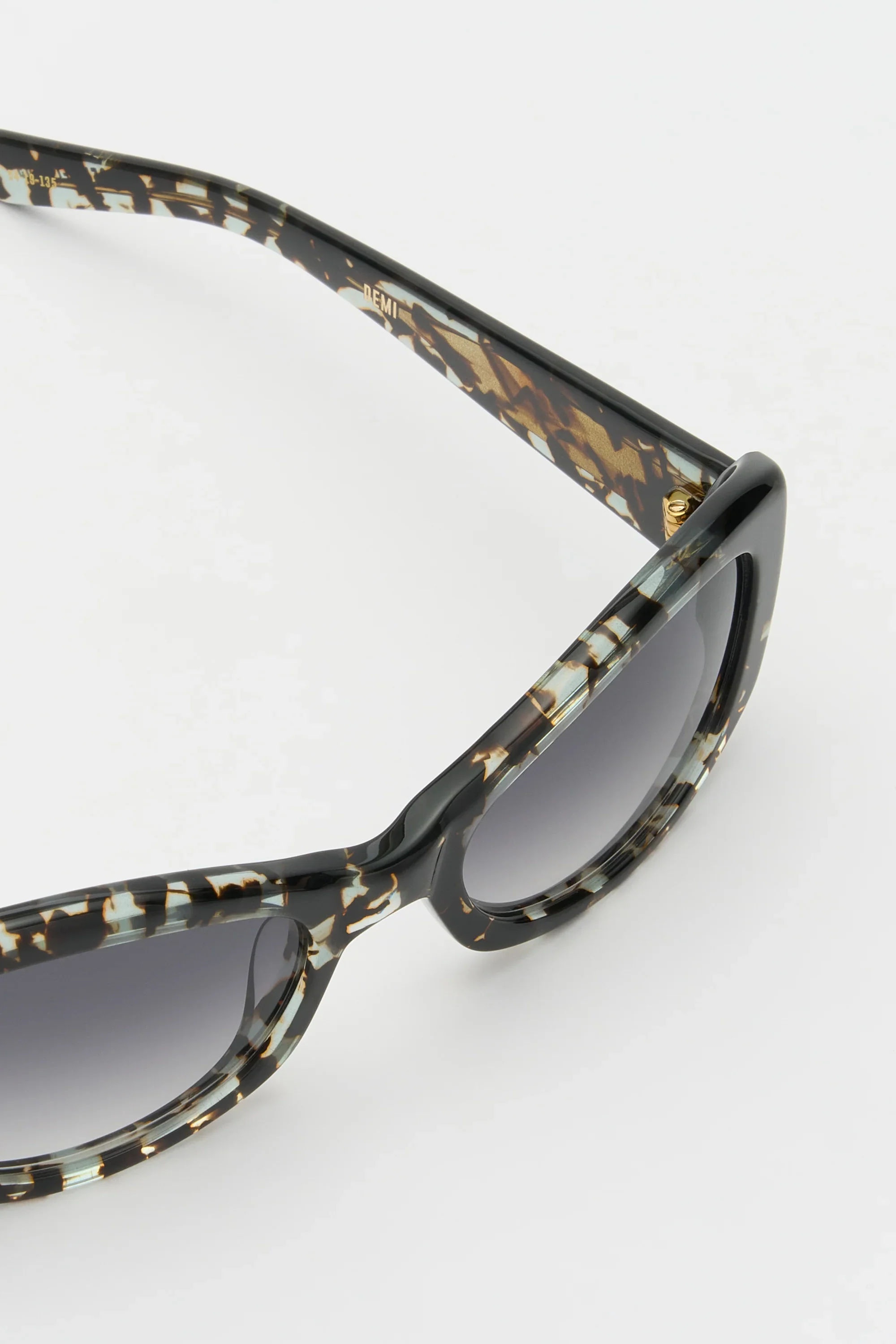 Demi Retrovision Tortoise/Smoke Gradient Lens - Image 2