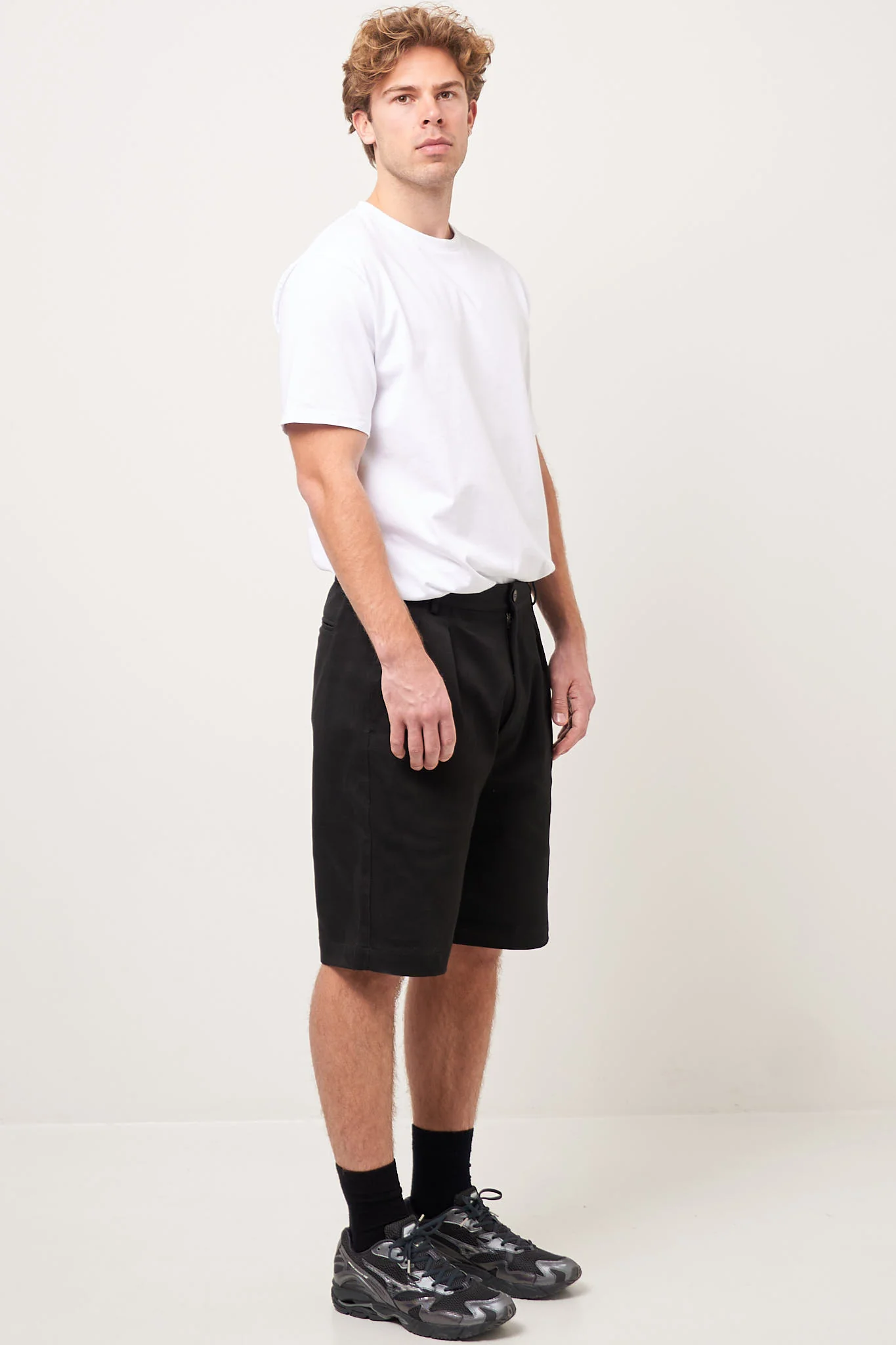 Fold Shorts Black Twill - Image 4