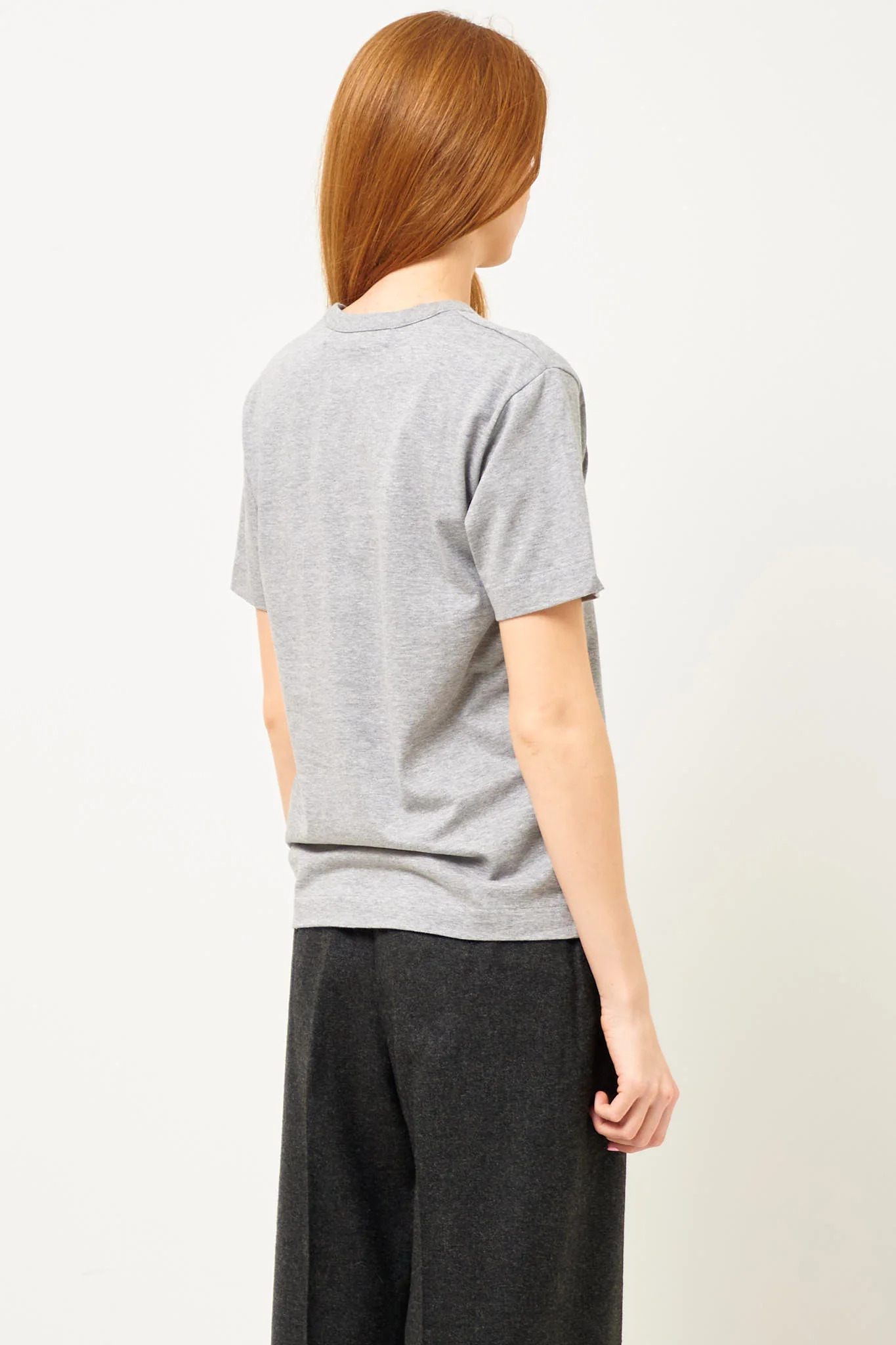 Gold Heart T-shirt Grey - Image 11