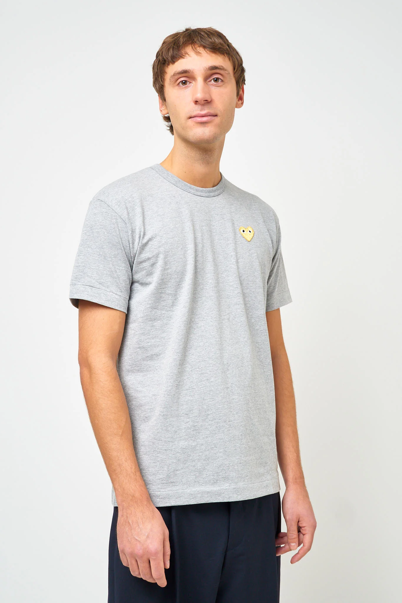 Gold Heart T-shirt Grey - Image 5