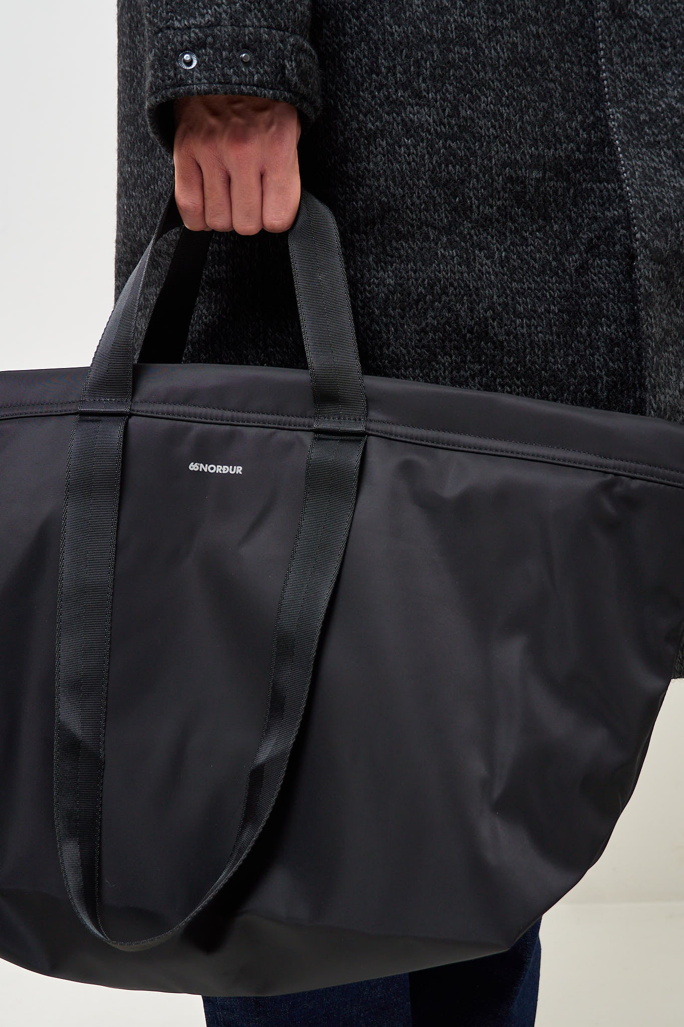 Hringbraut Tote Bag Black - Image 3