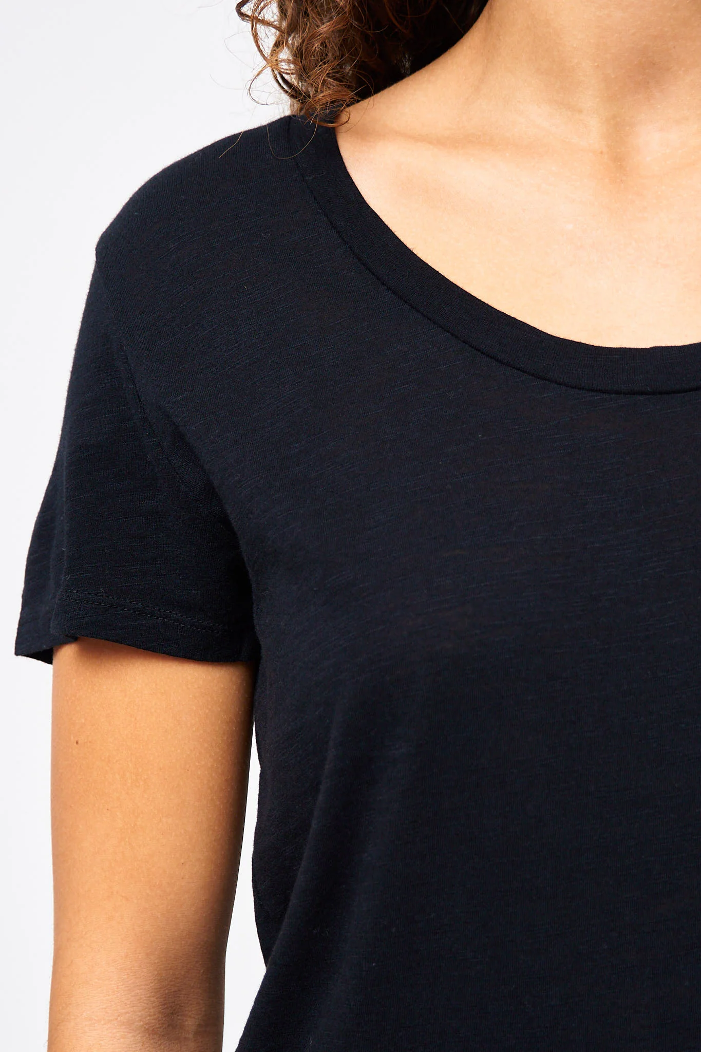 Jacksonville Round Neck T-shirt Black - Image 3