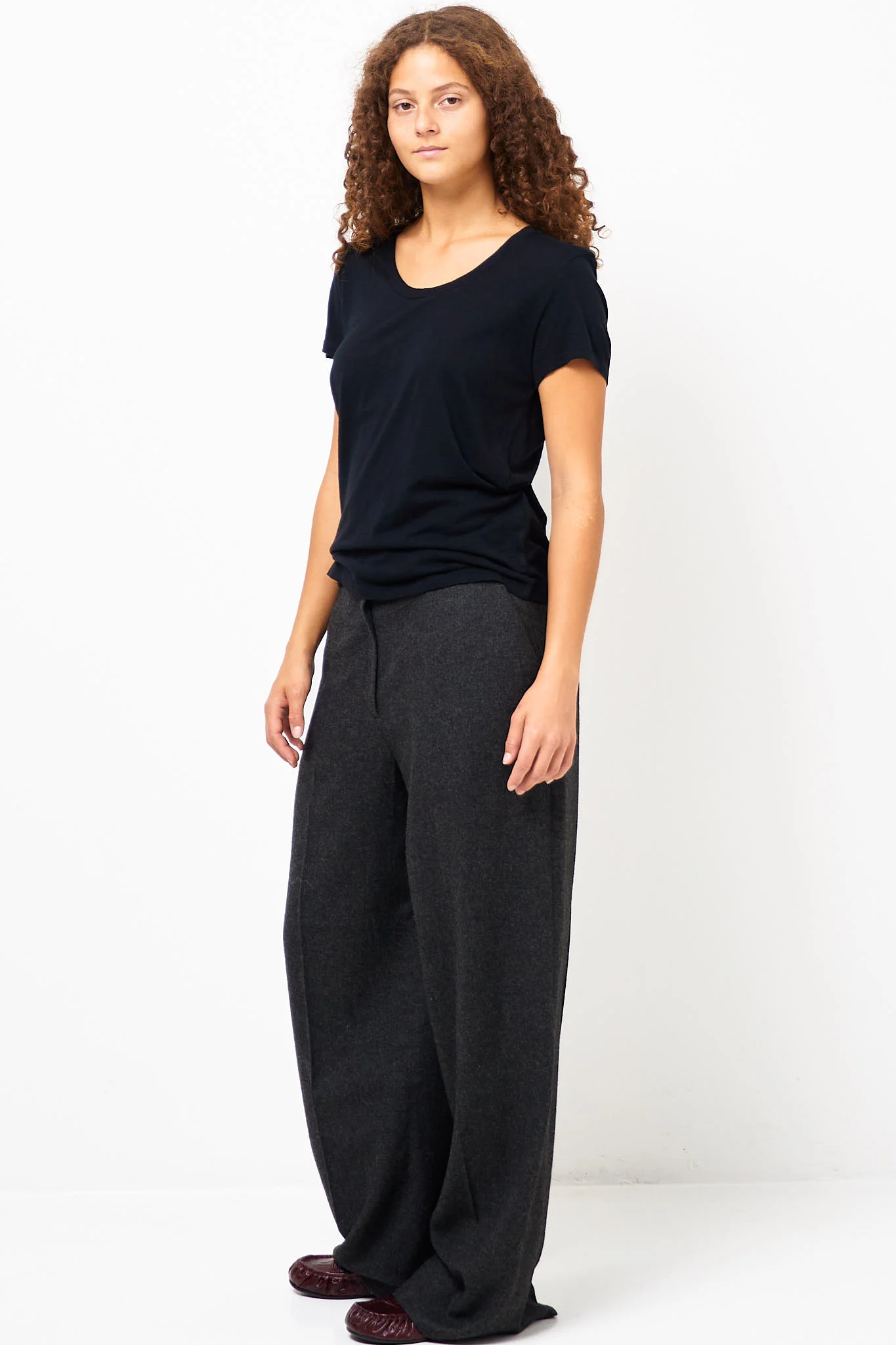 Jacksonville Round Neck T-shirt Black - Image 5