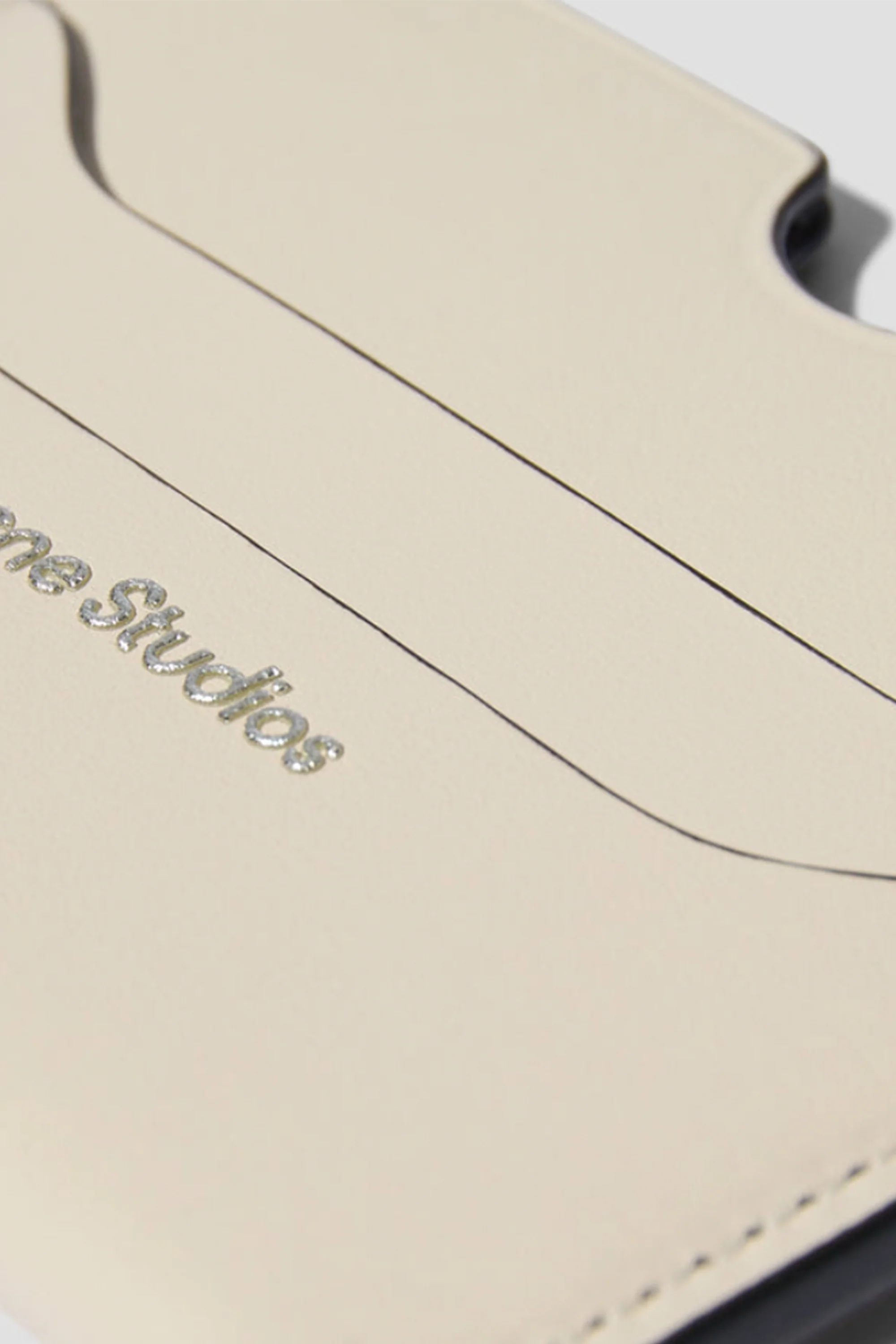 Leather Card Holder White/Black - Image 3