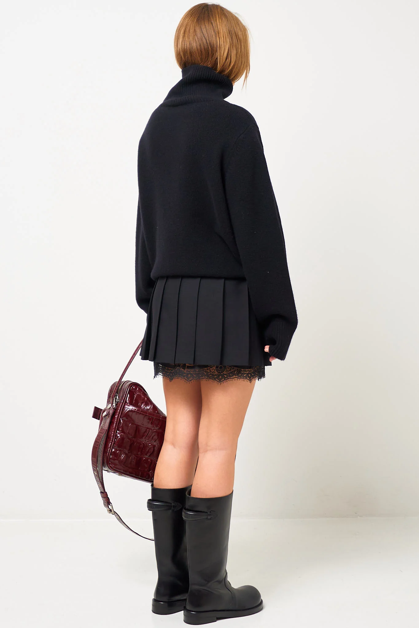 Mini Pleated Skirt Black - Image 5