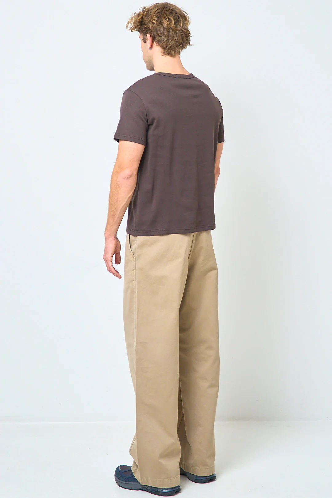Niclas T-Shirt Brown - Image 5