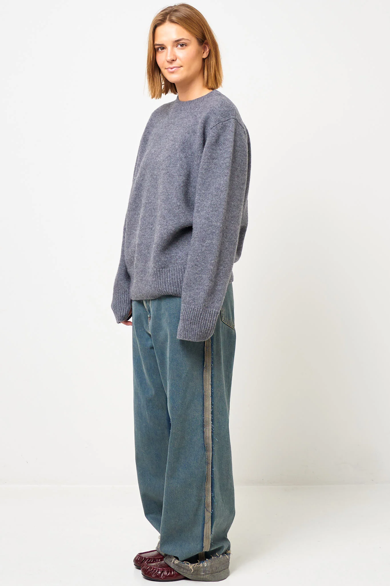 Visse Round Neck Sweater Anthracite Grey - Image 2