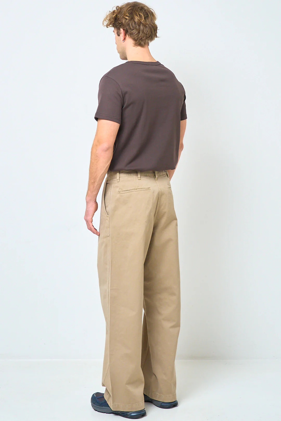 Wide Twist Chino Khaki - Image 11