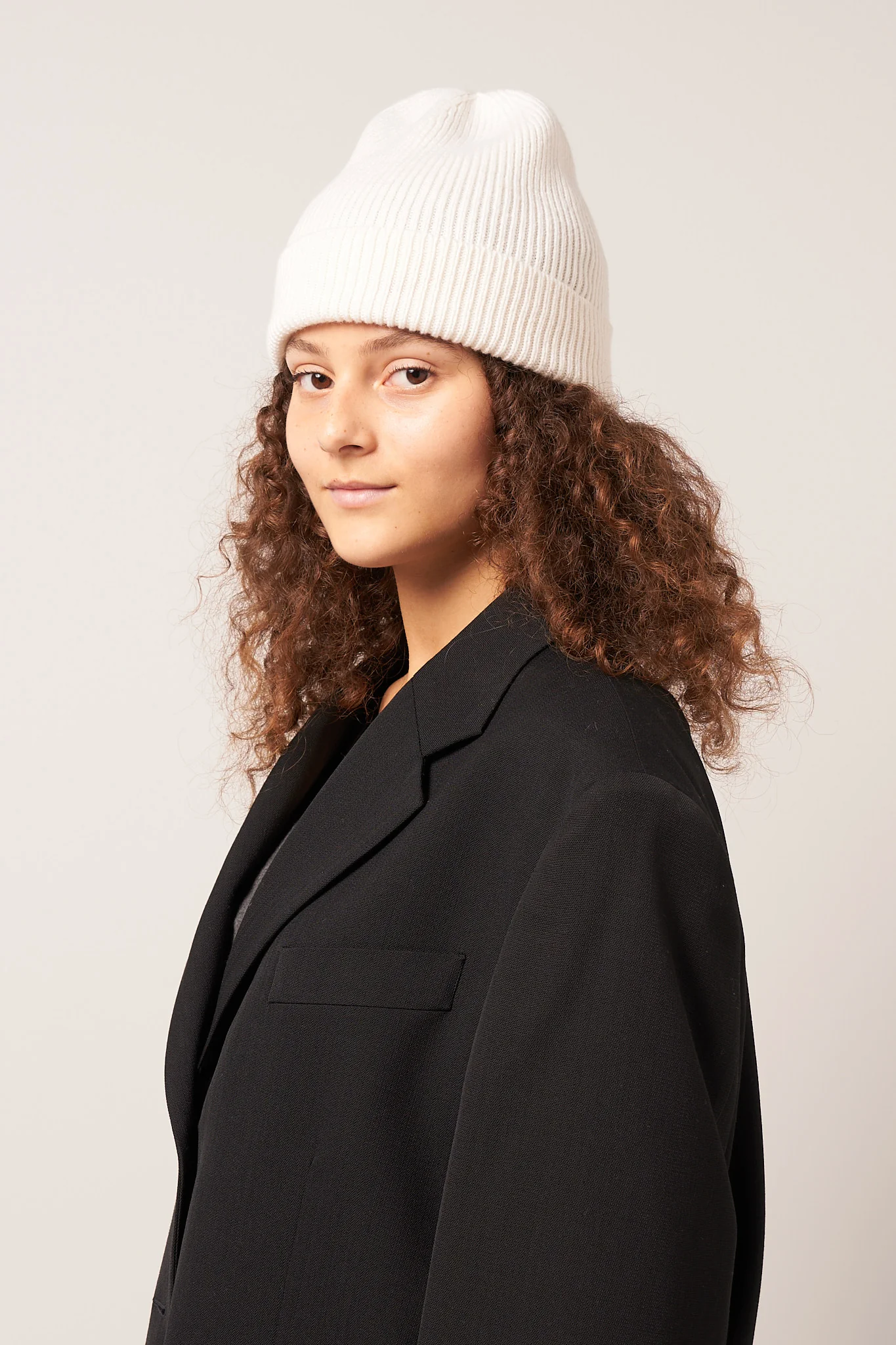 Winter Cashmere Beanie White - Image 3